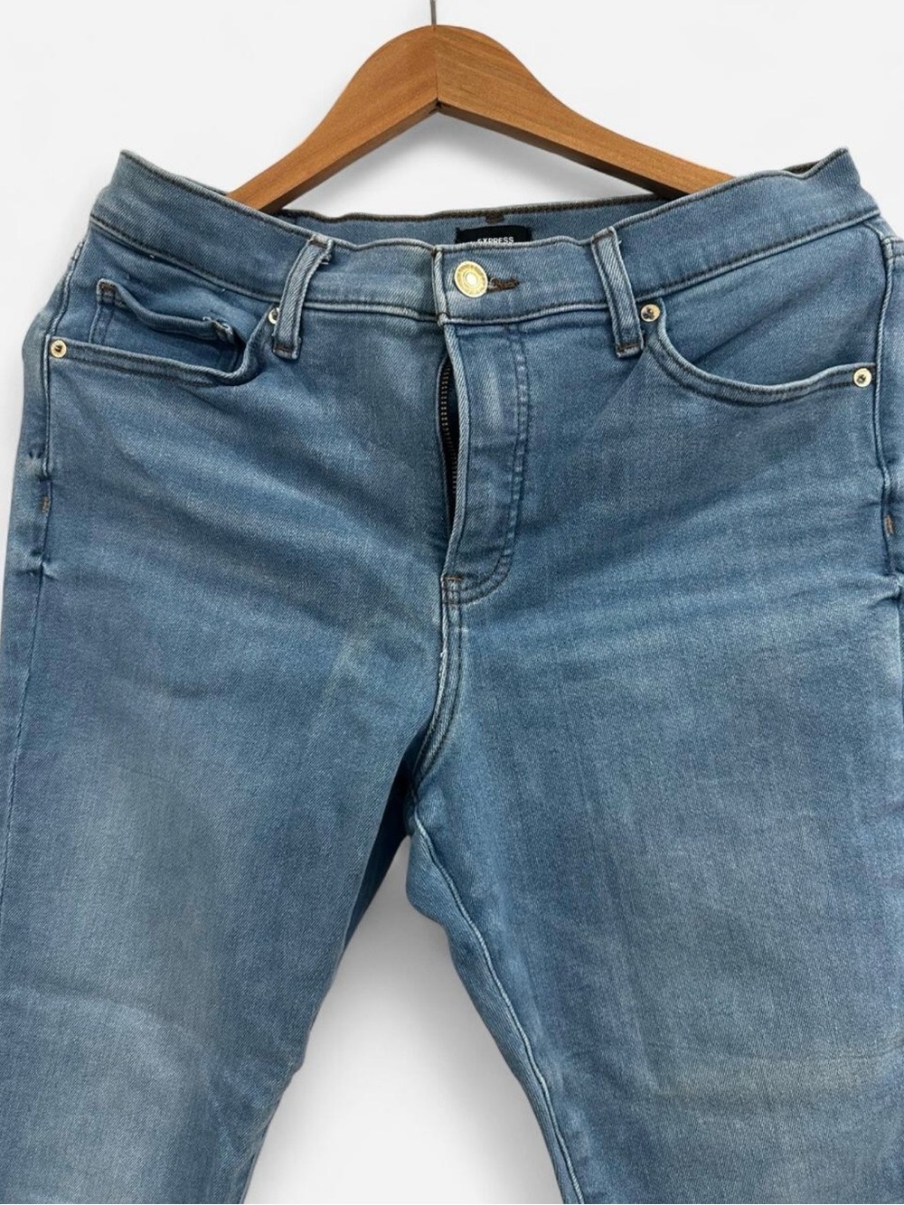 Express Women’s Light Blue Skinny Jeans